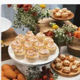 Box of 12 Cupcakes